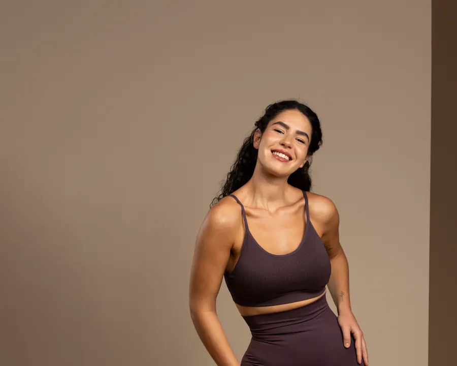 Mujer sonriente, programa para bajar de peso en Guadalupe Plus, Pereira